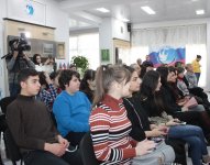 "Блистательный Петербург": в Баку открылась выставка российского фотографа (ФОТО)