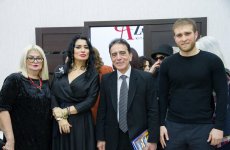 Азербайджанская писательница совершила сделку с совестью (ФОТО)