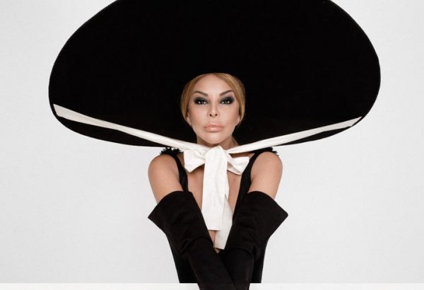 Айгюн Кязымова споет с Филиппом Киркоровым, а Бриллиант Дадашева передаст привет из 90-х