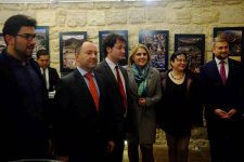 Баку посмотрел на города Европы с высоты птичьего полета (ФОТО)