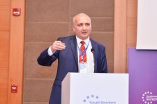 Состоялся первый Бакинский форум PR специалистов тюркоязычных стран (ФОТО)