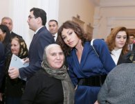 Президент Ильхам Алиев и Первая леди Мехрибан Алиева встретились с семьями шехидов (ФОТО)