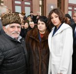 Президент Ильхам Алиев и Первая леди Мехрибан Алиева встретились с семьями шехидов (ФОТО)