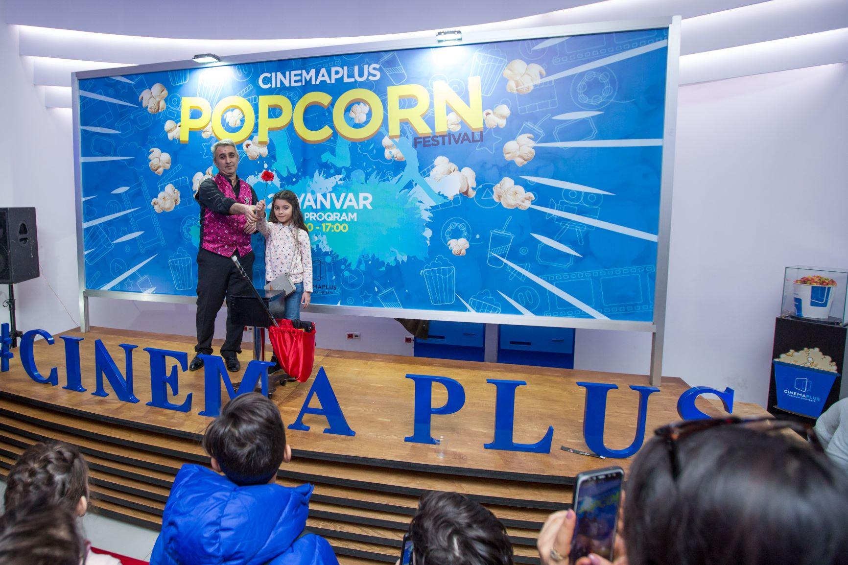 В Баку прошел оригинальный  Фестиваль попкорна (ВИДЕО, ФОТО)