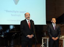 В Баку состоялась церемония награждения в честь Дня молодежи Азербайджана (ФОТО)