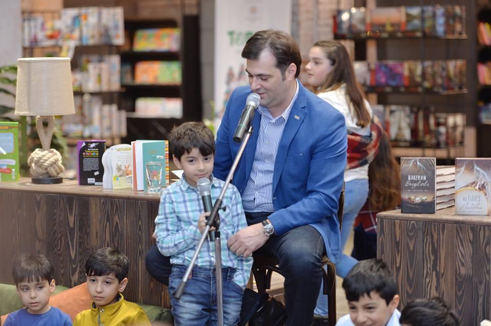 Эмин Мусеви стал добрым сказочником (ФОТО)