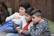 Эмин Мусеви стал добрым сказочником (ФОТО)