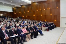 Вице-премьер Азербайджана об участии молодежи в муниципальных выборах (ФОТО)