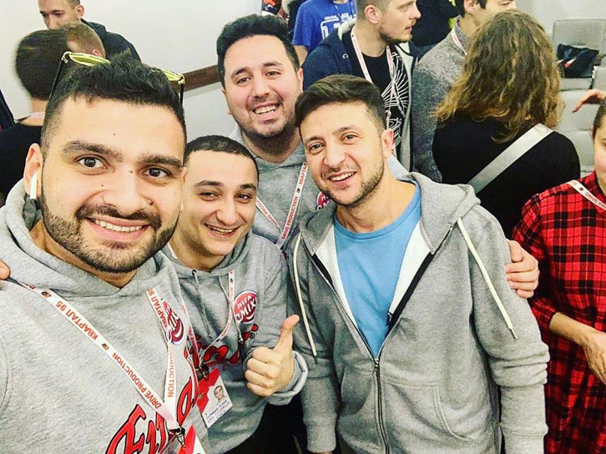 "Как по Маслу" стала первой азербайджанской командой в международном телепроекте "Лига Смеха" (ФОТО)