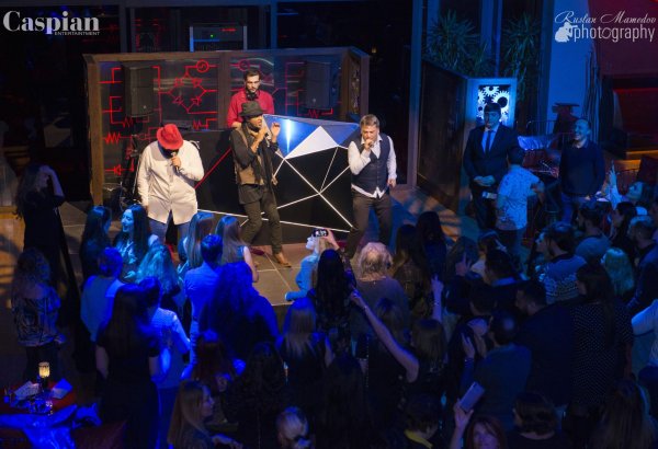 День стоматолога в Баку отметили зажигательной дискотекой и юбилеем "ПМ" (ФОТО)