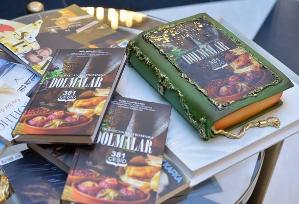 Книга об азербайджанской долме вошла в тройку лучших изданий мира (ФОТО)