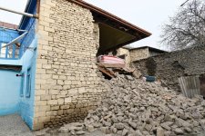 Президент Ильхам Алиев побывал в Шамахе, где произошло землетрясение (ФОТО)