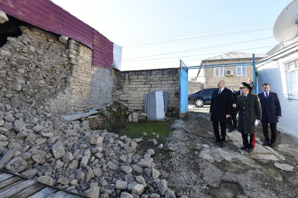 Президент Ильхам Алиев побывал в Шамахе, где произошло землетрясение (ФОТО)