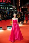 Лучшие образы звезд на церемонии открытия Берлинале (ФОТО)