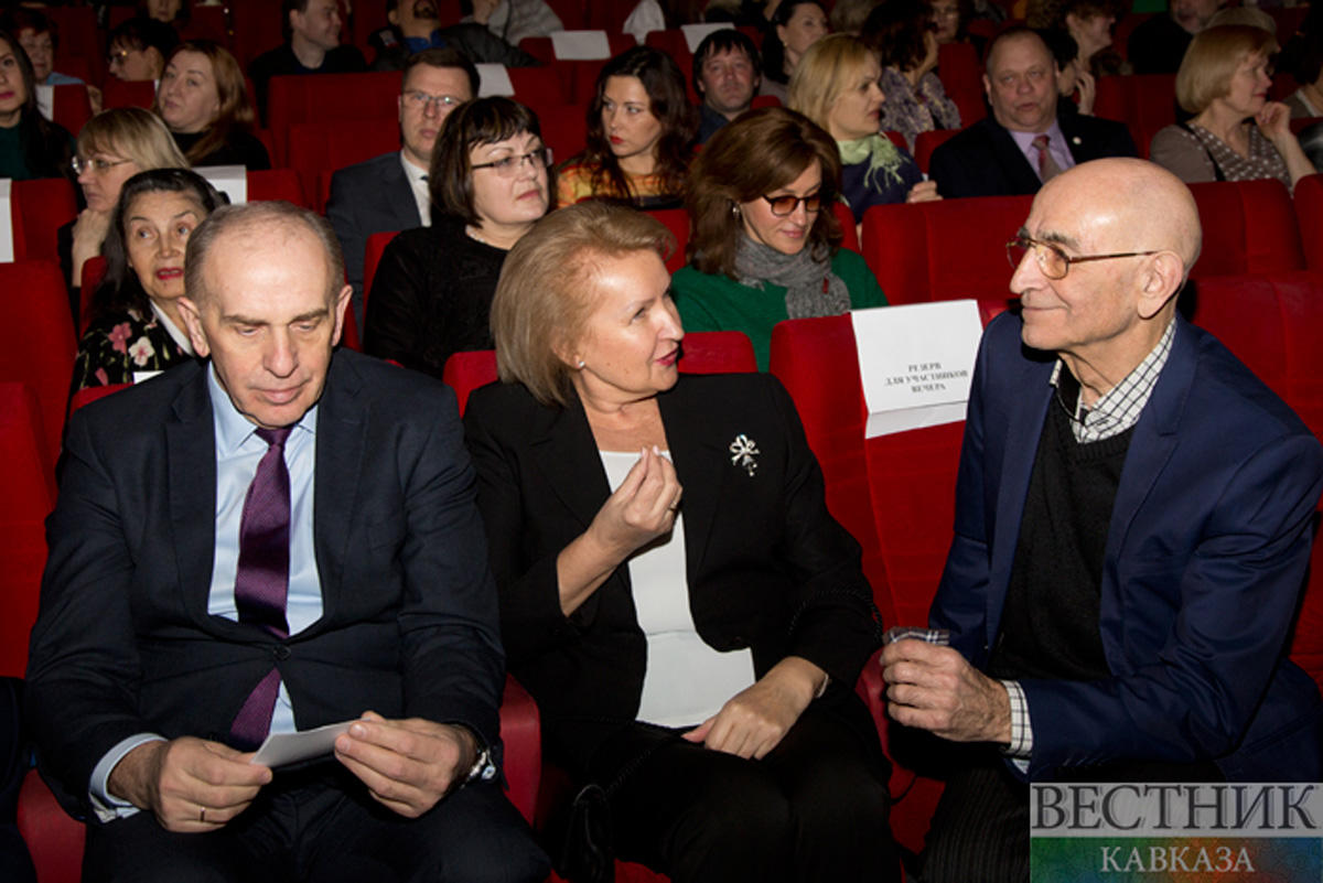 В Москве прошел творческий вечер народного артиста Азербайджана Тофика Шахвердиева (ФОТО)