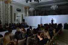 В Баку состоялась презентация бренда Mirana Atelier Alta Moda и красочное дефиле Back to Edem (ФОТО)