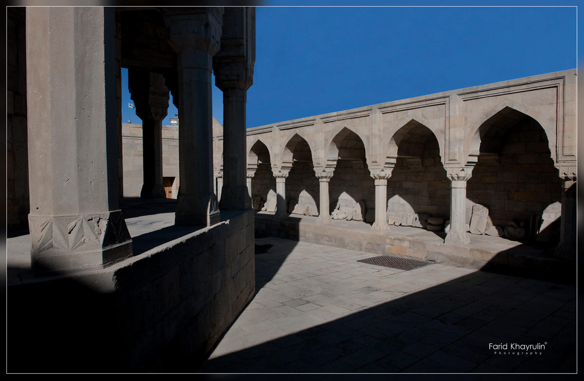 Фарид Хайрулин стал первым фотожурналистом, принятым в Союз архитекторов Азербайджана (ФОТО)