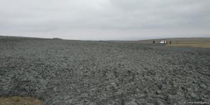 Обстановка на месте извержения грязевого вулкана в Шамахинском районе Азербайджана (ФОТО)