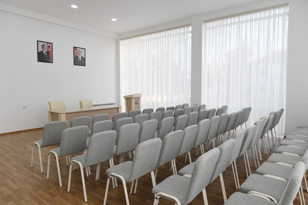 Президент Ильхам Алиев принял участие в открытии историко-краеведческого музея в Бейлагане (ФОТО)