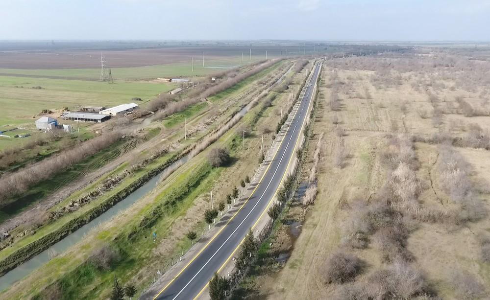 Президент Ильхам Алиев принял участие в открытии автодороги в Бейлаганском районе (ФОТО)