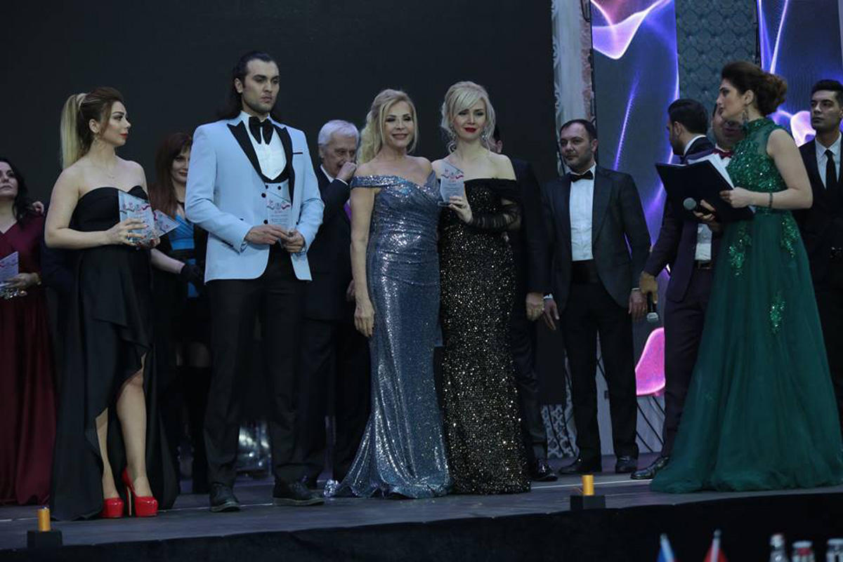 Турецкие звезды выбрали самых красивых и талантливых в Азербайджане (ФОТО)