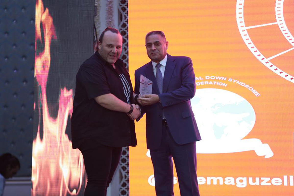 Турецкие звезды выбрали самых красивых и талантливых в Азербайджане (ФОТО)