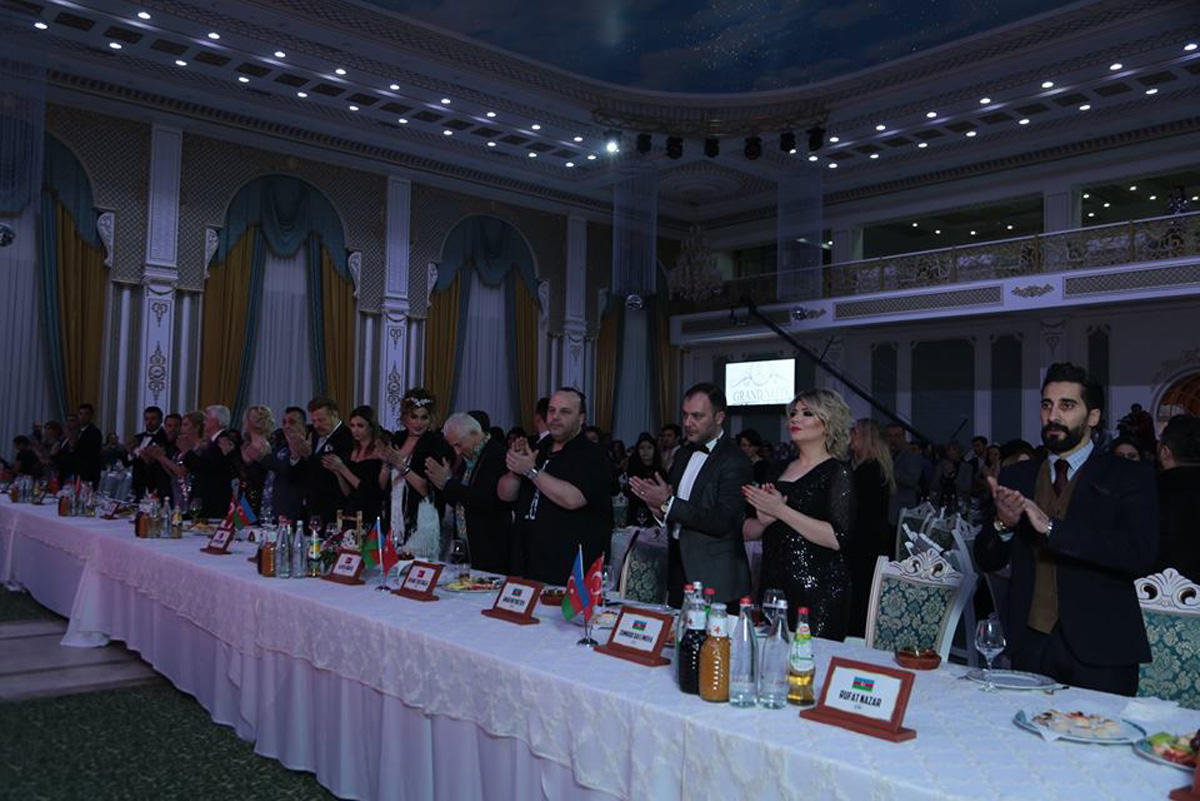 Турецкие звезды выбрали самых красивых и талантливых в Азербайджане (ФОТО)