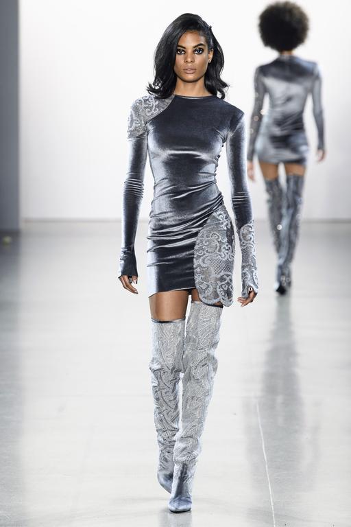 Неделя моды в Нью-Йорке. Бабочка Монарх азербайджанского дизайнера (ФОТО)