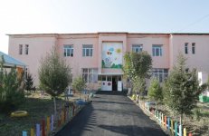 Первый вице-президент Мехрибан Алиева посетила ясли-детский сад в Гяндже (ФОТО)