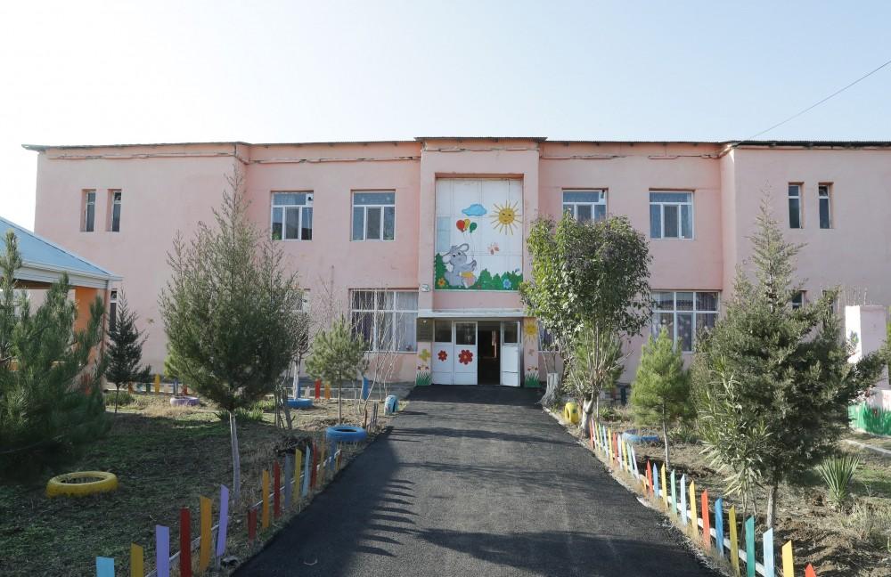 Первый вице-президент Мехрибан Алиева посетила ясли-детский сад в Гяндже (ФОТО)