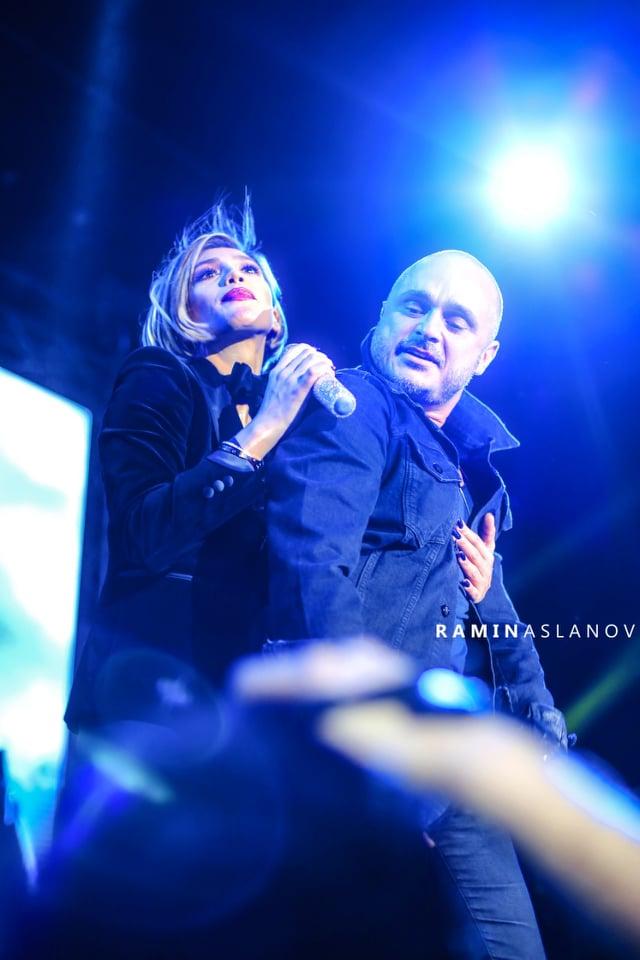 На концерте Ройи Айхан и Мири Юсифа зритель сделал предложение руки и сердца (ФОТО)