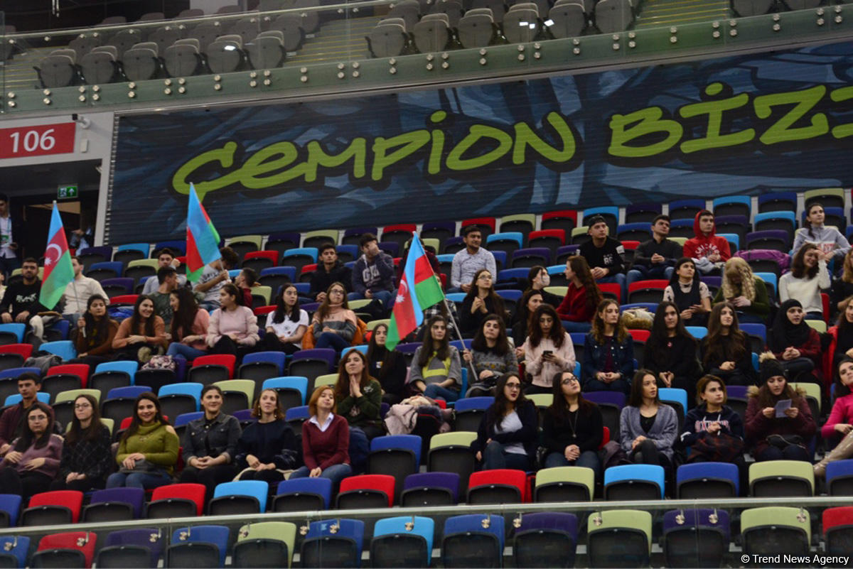 В Национальной арене гимнастики состоялась церемония открытия Кубка мира по прыжкам на батуте и тамблингу (ФОТО)