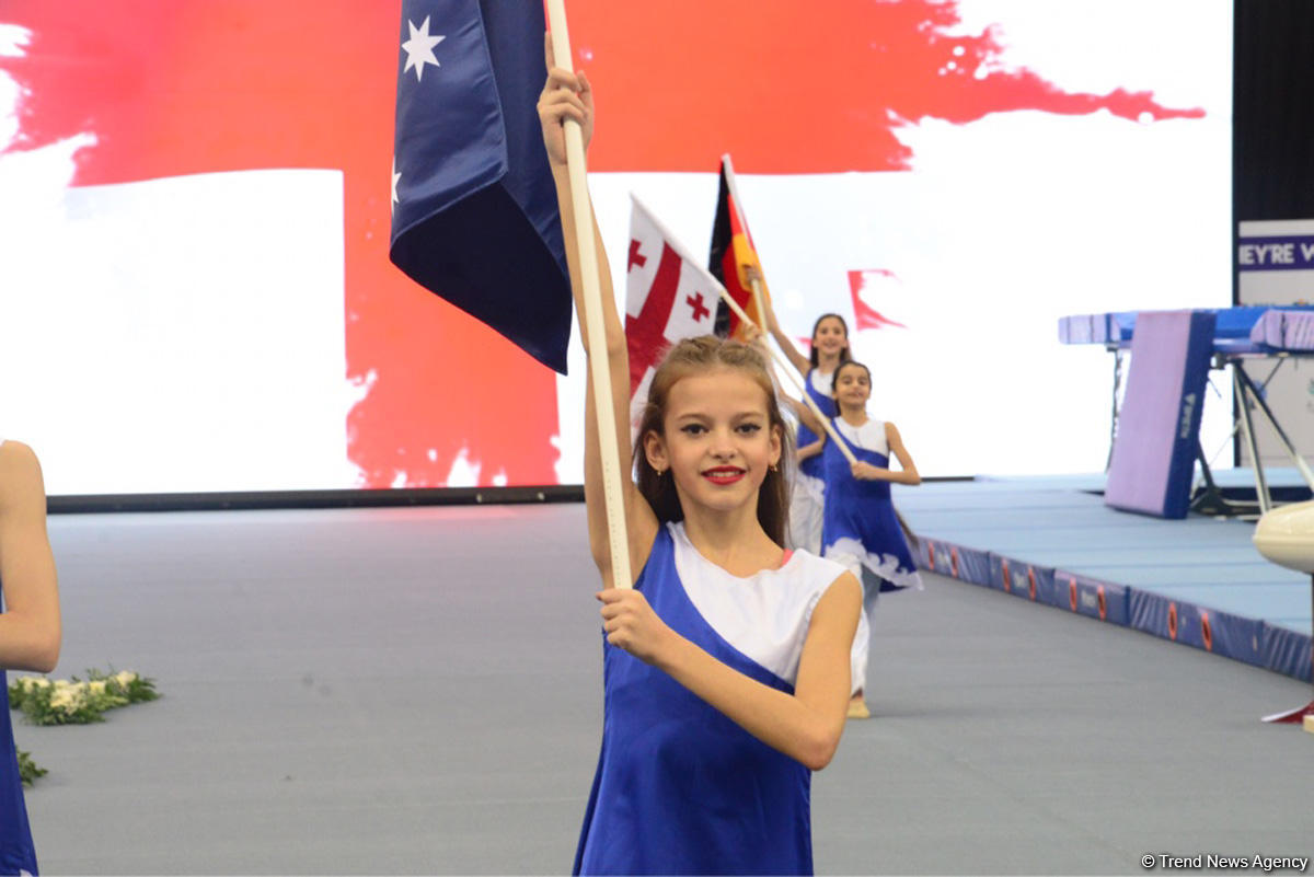 В Национальной арене гимнастики состоялась церемония открытия Кубка мира по прыжкам на батуте и тамблингу (ФОТО)