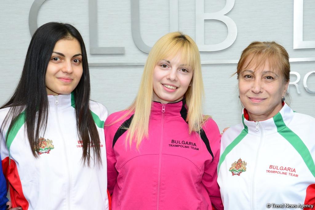 Консул посольства Болгарии в Азербайджане встретился с гимнастами в рамках Кубка мира по прыжкам на батуте и тамблингу (ФОТО)