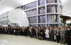 Вице-президент Фонда Гейдара Алиева Лейла Алиева приняла участие в торжественном открытии выставки российских художников-авангардистов в Баку (ФОТО)