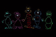 Калейдоскоп светового шоу в Баку - медузы, человечки, прикольные роботы (ФОТО)