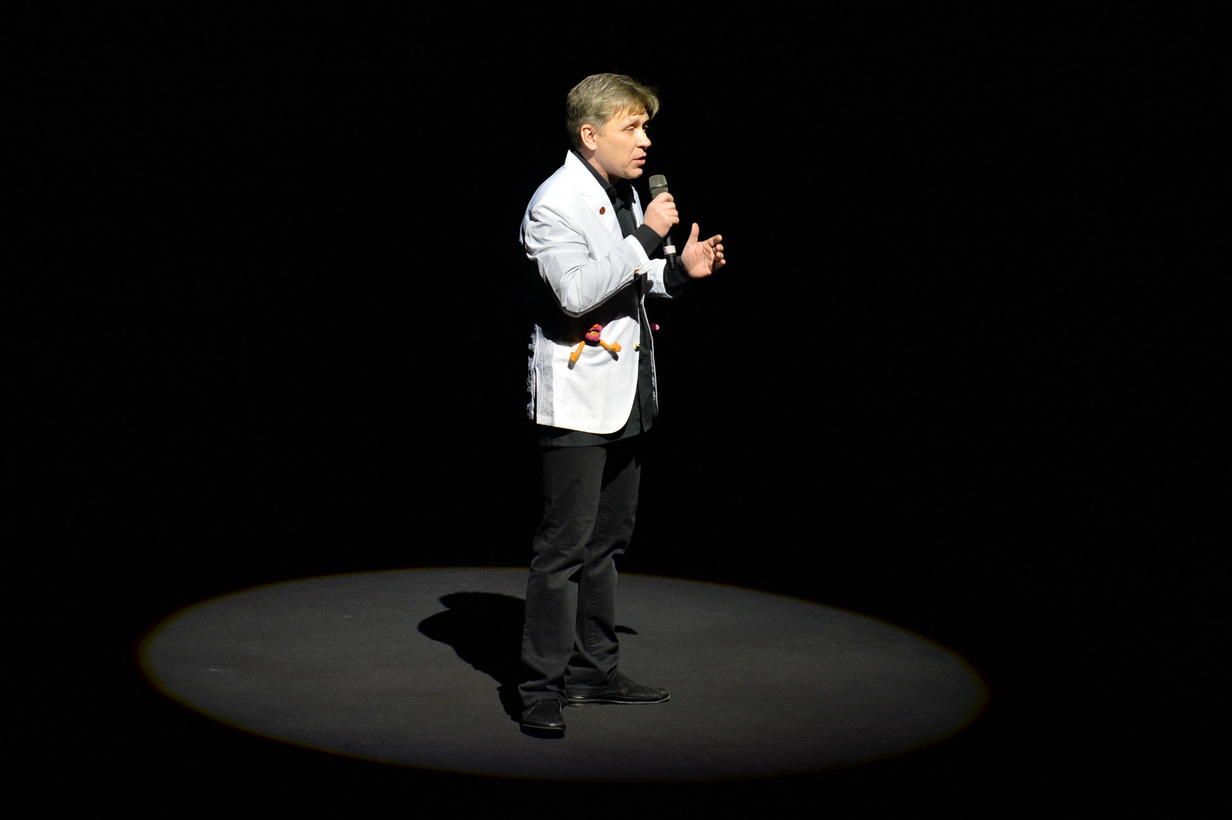 Калейдоскоп светового шоу в Баку - медузы, человечки, прикольные роботы (ФОТО)