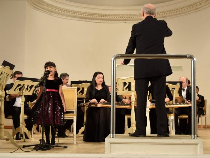 Как поддерживают молодые таланты Азербайджана (ФОТО)