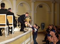 Как поддерживают молодые таланты Азербайджана (ФОТО)