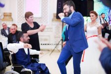 Очень трогательная свадьба в Баку - Эльнур с физическими ограничениями и Нармин (ВИДЕО, ФОТО)