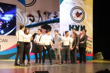 Агиль М.Гулиев вышел на боксерский поединок со студентом (ФОТО)