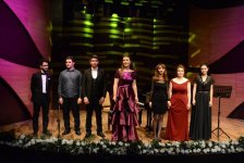 Каскады аккордов оживали... - триумф музыки в Баку (ФОТО)