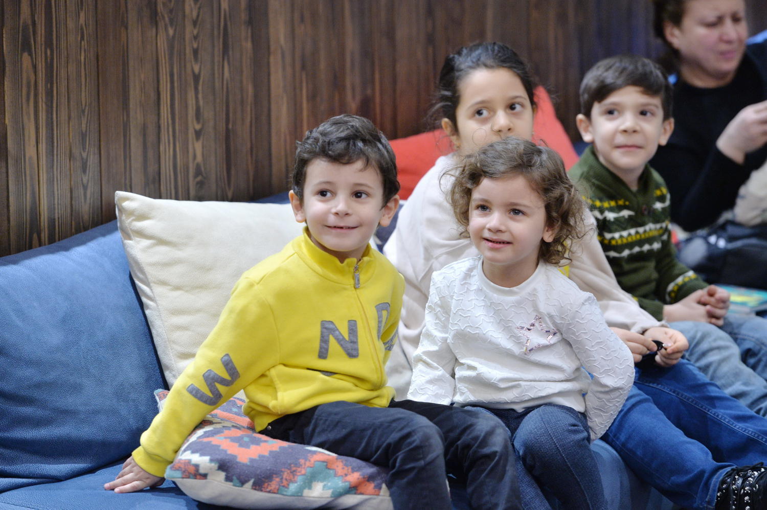 Как куклы влияют на развитие детей – театрализованные сценки в Баку (ФОТО)