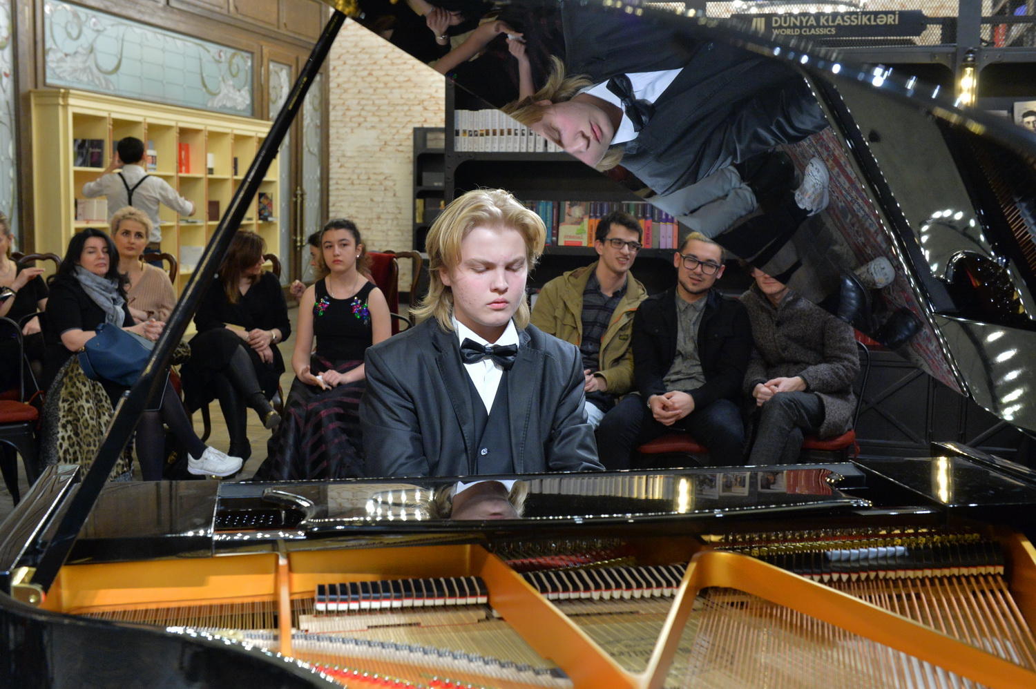 Как куклы влияют на развитие детей – театрализованные сценки в Баку (ФОТО)