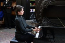 Как куклы влияют на развитие детей – театрализованные сценки в Баку (ФОТО)