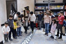 Как куклы влияют на развитие детей – театрализованные сценки в Баку (ФОТО)