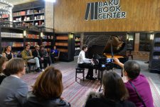 Как куклы влияют на развитие детей – театрализованные сценки в Баку (ФОТО)