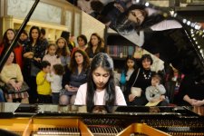 Как куклы влияют на развитие детей – театрализованные сценки в Баку (ФОТО)