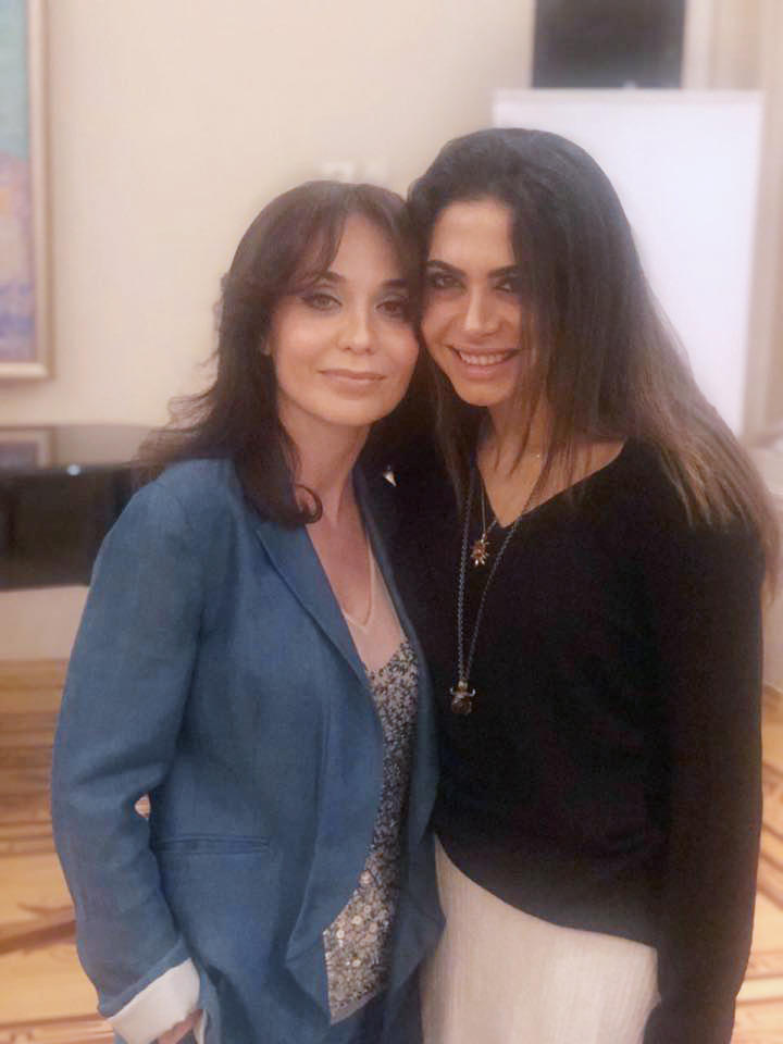 Автор 11 бестселлеров раскрыл в Баку секреты успеха (ФОТО)