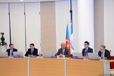 В Университете ADA представлен отчет о незаконной деятельности на оккупированных Арменией территориях Азербайджана (ФОТО)